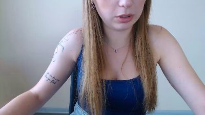 chechelady live cam on Cam4