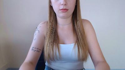 chechelady live cam on Cam4