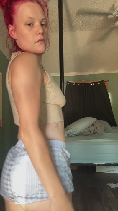 cherry2fyneee live cam on Cam4
