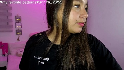 cherry_valeria live cam on Cam4