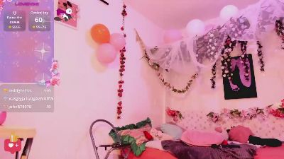 cherryboom23 live cam on Cam4
