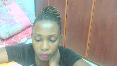 cherrylnisha live cam on Cam4