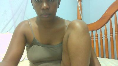 cherrylnisha live cam on Cam4