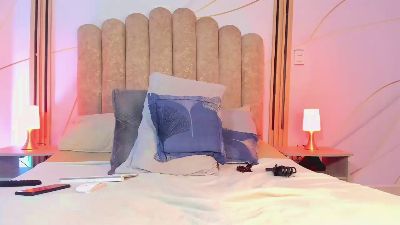 cheryhandsome3 live cam on Cam4