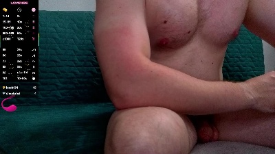 chesthero live cam on Cam4