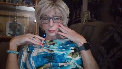 chickinrock live cam on Cam4