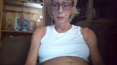 chickinrock live cam on Cam4