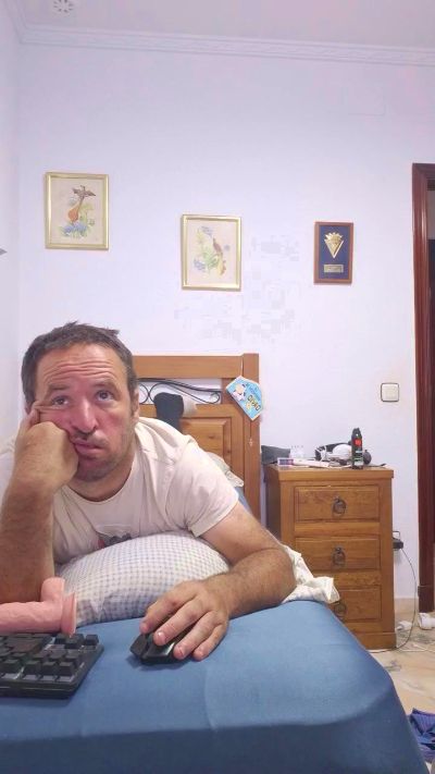 chiclanero26 live cam on Cam4