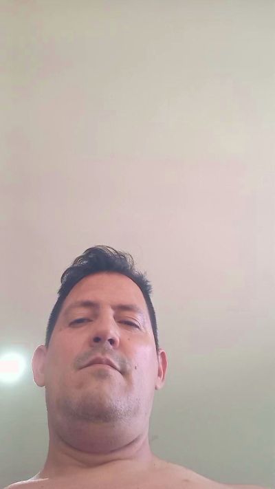 chico_en_tanga1 live cam on Cam4