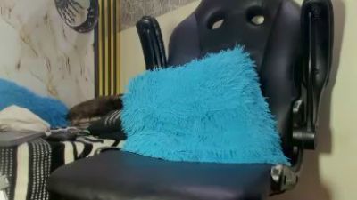 chico_latino23 live cam on Cam4