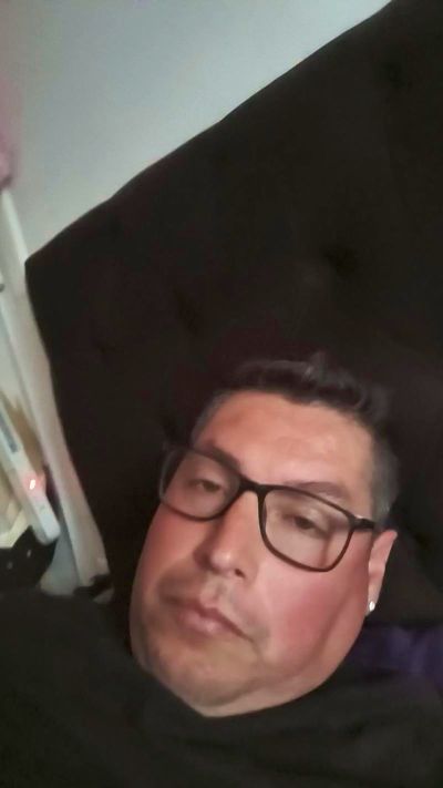 chicohotactivo live cam on Cam4