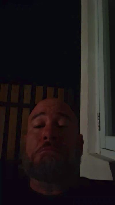 chicosexxy77 live cam on Cam4