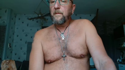 chillyco1 live cam on Cam4