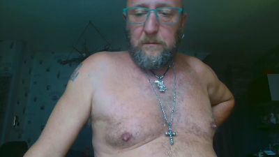 chillyco1 live cam on Cam4