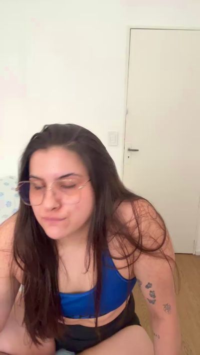 Webcam femme en direct de Argentine avec chinaaa23