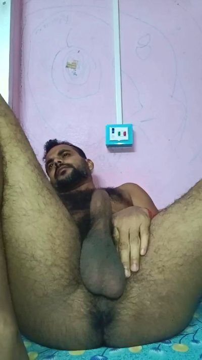 chiranjitho1 live cam on Cam4