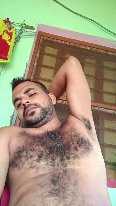 chiranjitho1 live cam on Cam4