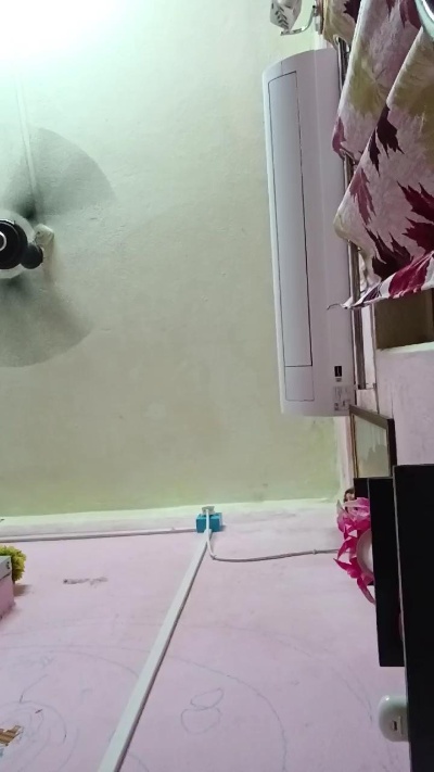 chiranjitho1 live cam on Cam4