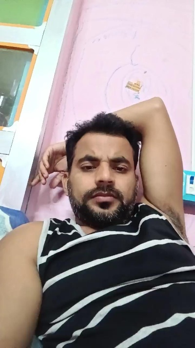chiranjitho1 live cam on Cam4