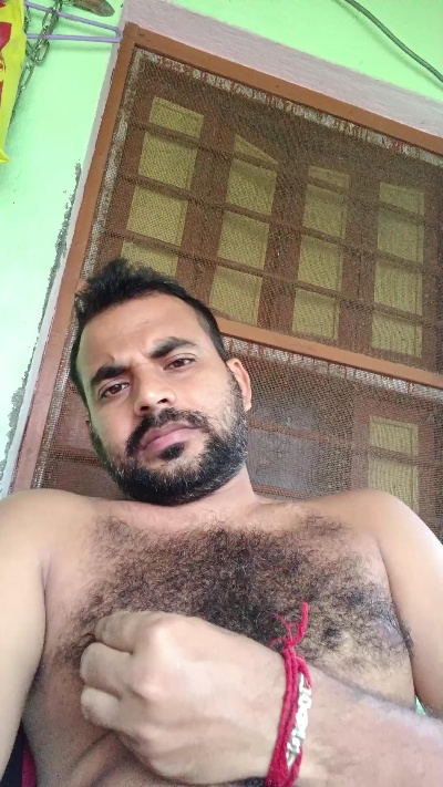 chiranjitho1 live cam on Cam4