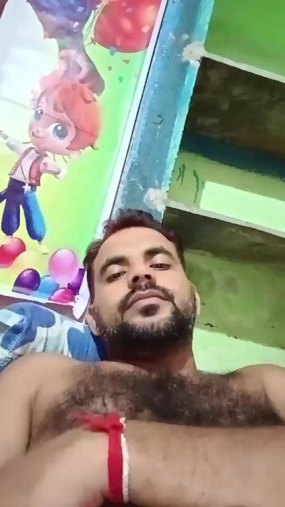chiranjitho1 live cam on Cam4