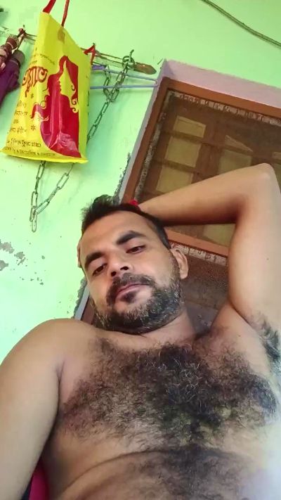 chiranjitho1 live cam on Cam4