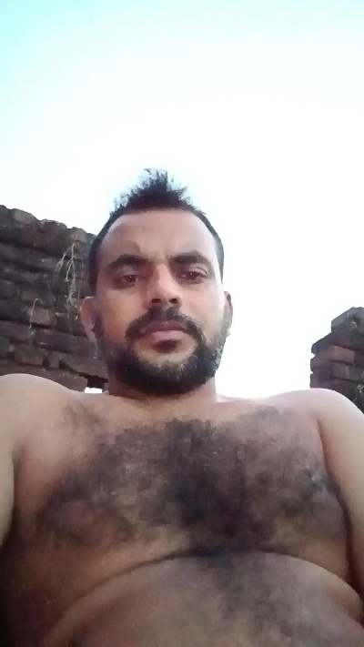 chiranjitho1 live cam on Cam4