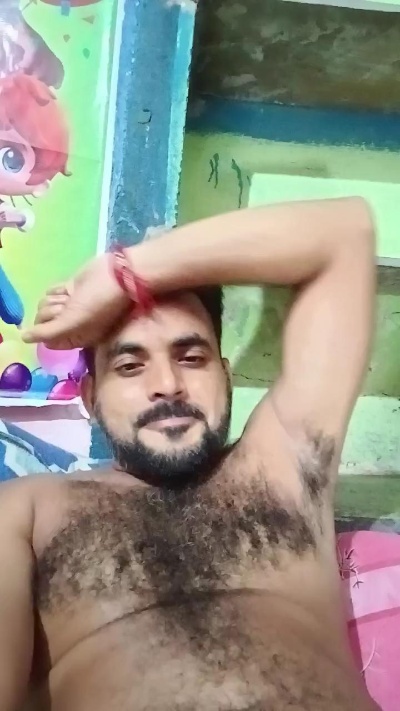chiranjitho1 live cam on Cam4
