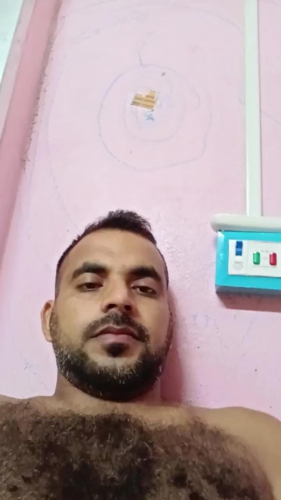 chiranjitho1 live cam on Cam4