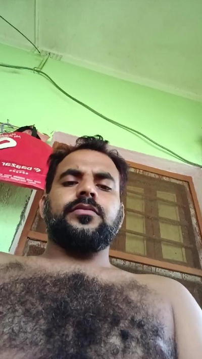 chiranjitho1 live cam on Cam4