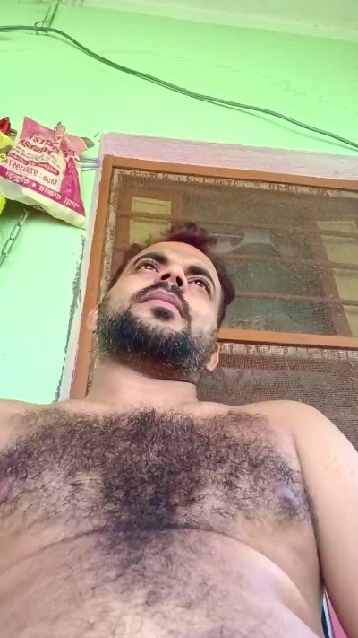 chiranjitho1 live cam on Cam4