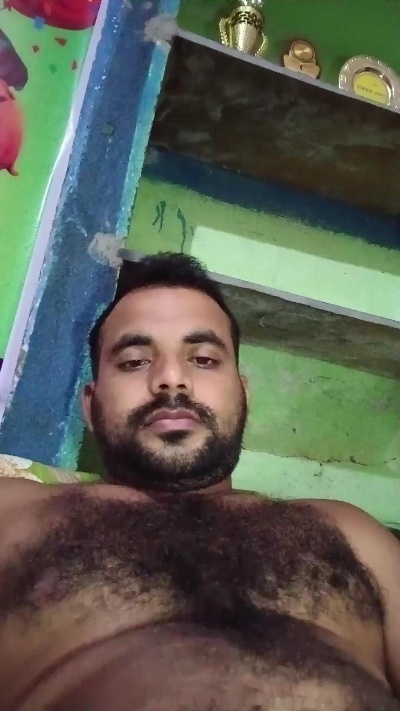 chiranjitho1 live cam on Cam4