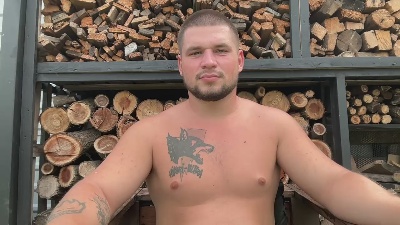 chiraq1945 live cam on Cam4