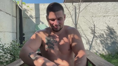 chiraq1945 live cam on Cam4