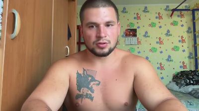 chiraq1945 live cam on Cam4