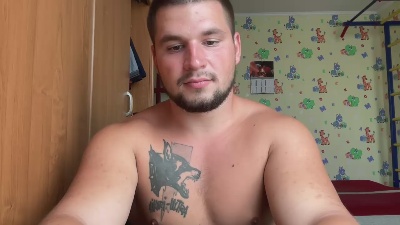 chiraq1945 live cam on Cam4