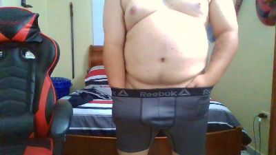 chiva092 live cam on Cam4