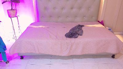 chloe_rosse_ live cam on Cam4
