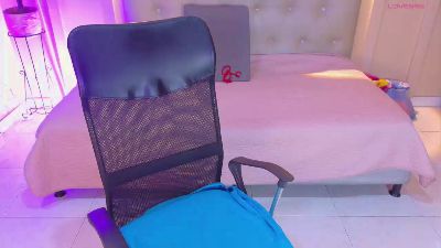 chloe_rosse_ live cam on Cam4
