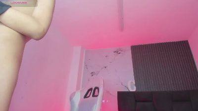 chloe_sagee live cam on Cam4