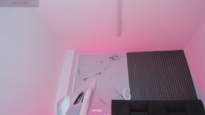 chloe_sagee live cam on Cam4