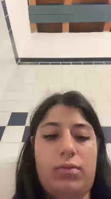 chloe_sexy live cam on Cam4