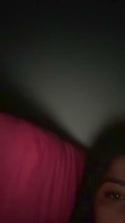 chloe_sexy live cam on Cam4