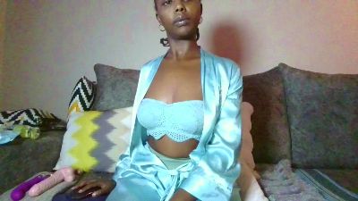 chocolata26 live cam on Cam4