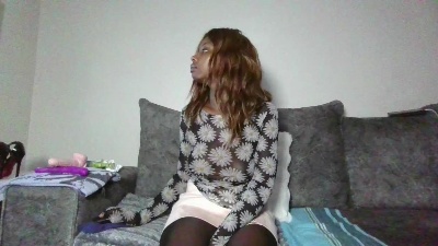 chocolata26 live cam on Cam4