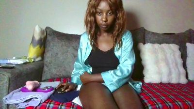 chocolata26 live cam on Cam4