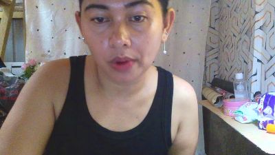 chocolate1984 live cam on Cam4