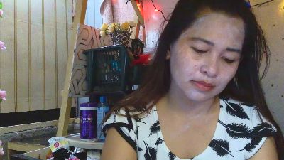 chocolate1984 live cam on Cam4