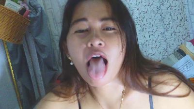 chocolate1984 live cam on Cam4