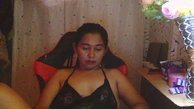 chocolate1984 live cam on Cam4